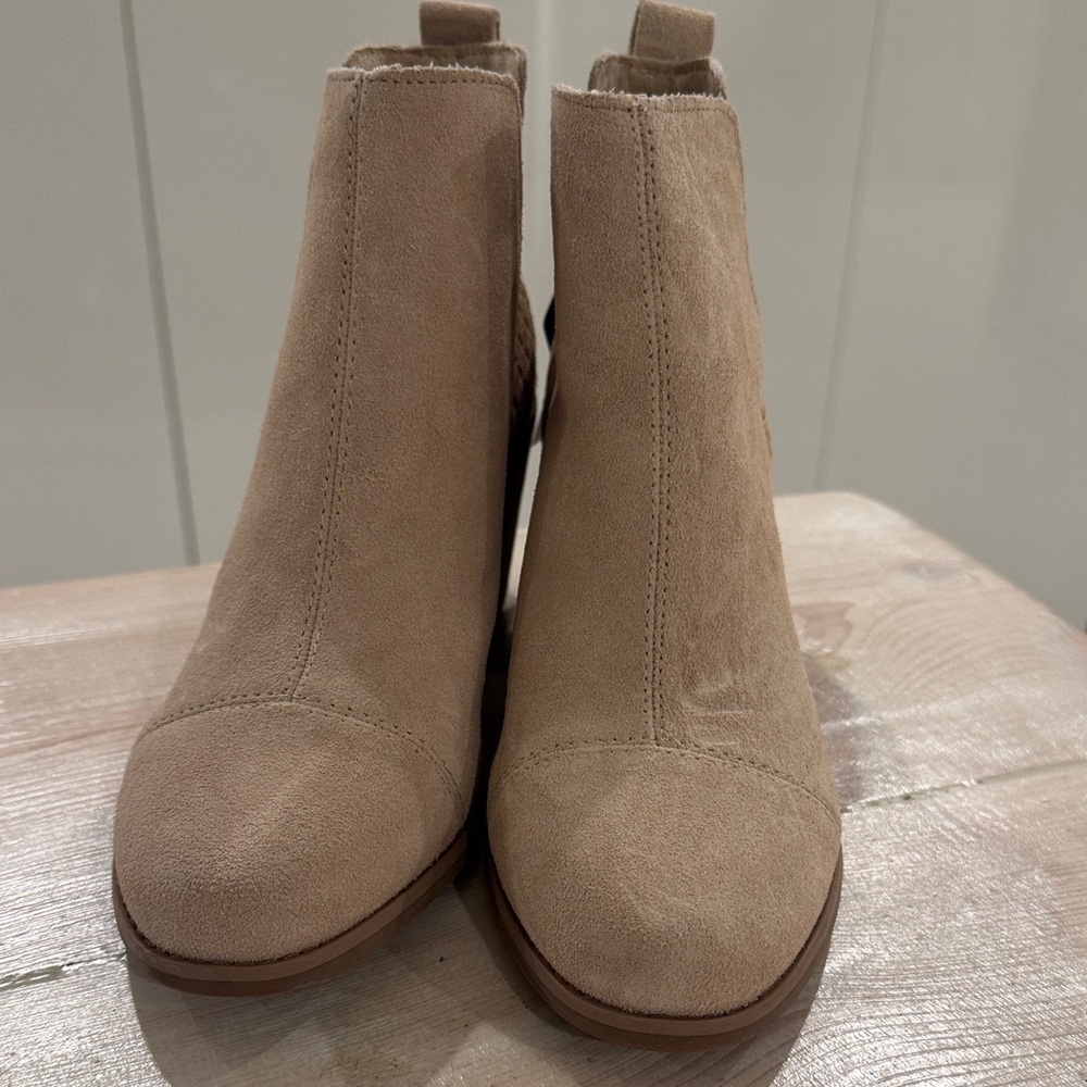 Toms Everly Women's Cream Ankle Booties - Picture 3 of 6